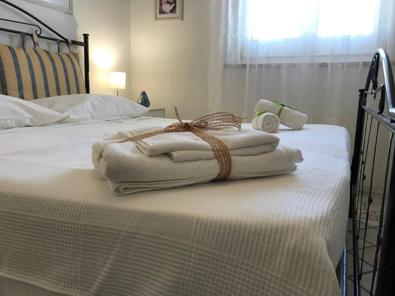Casa Vacanze Borgo Marinaro Avola Buitenkant foto