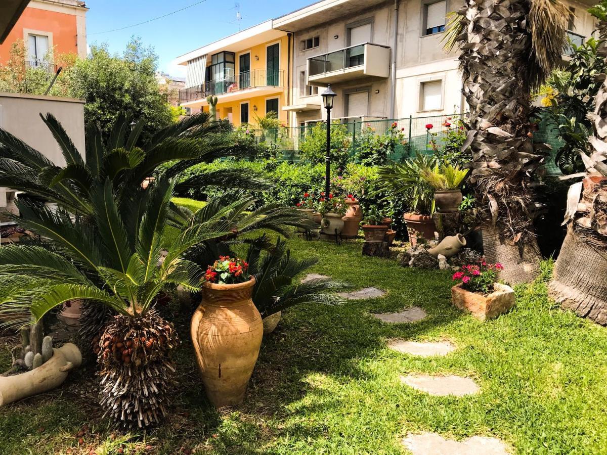 Casa Vacanze Borgo Marinaro Avola Buitenkant foto