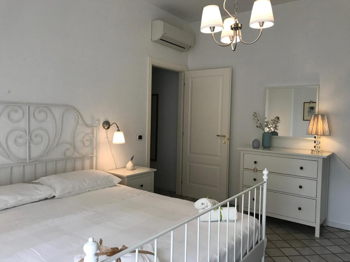 Casa Vacanze Borgo Marinaro Avola Buitenkant foto